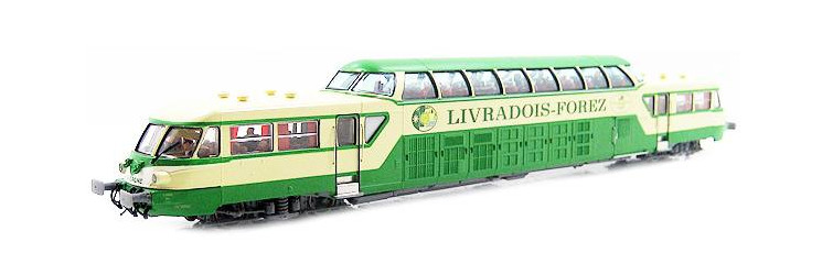 Autorail X 4200 Mistral version livrée verte du Livradois-Forez