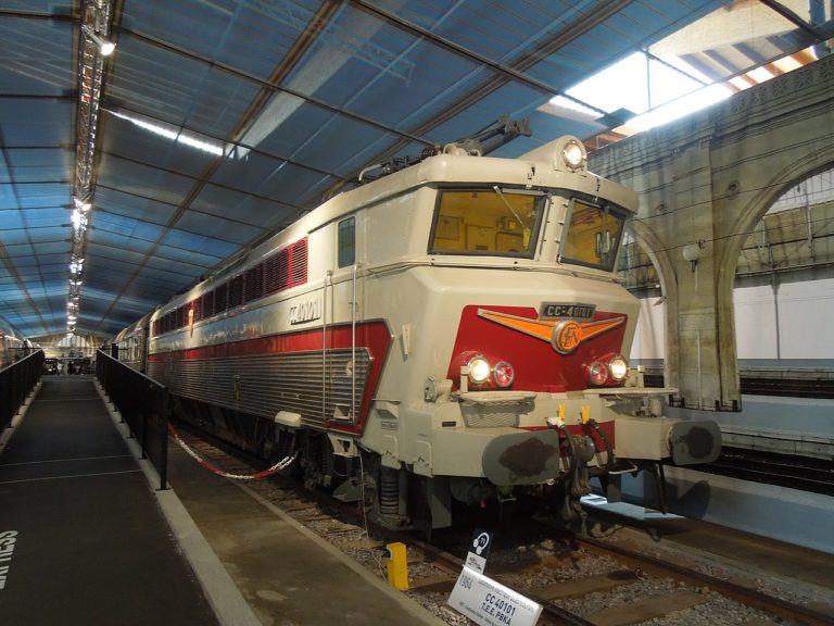 Locomotive Jouef H0 – CC40100 – 208122LG – Analogique (occasion)