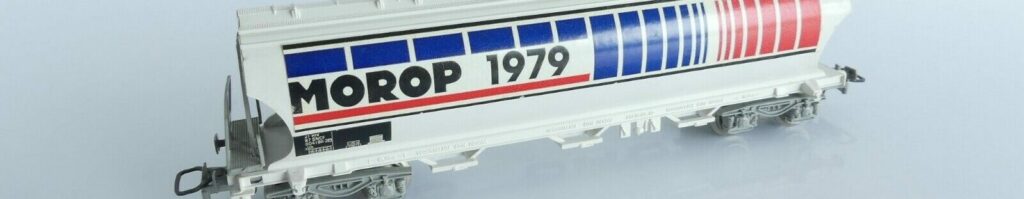 Un exemple de série spéciale sur base Jouef avec ce wagon du salon MOROP 1979